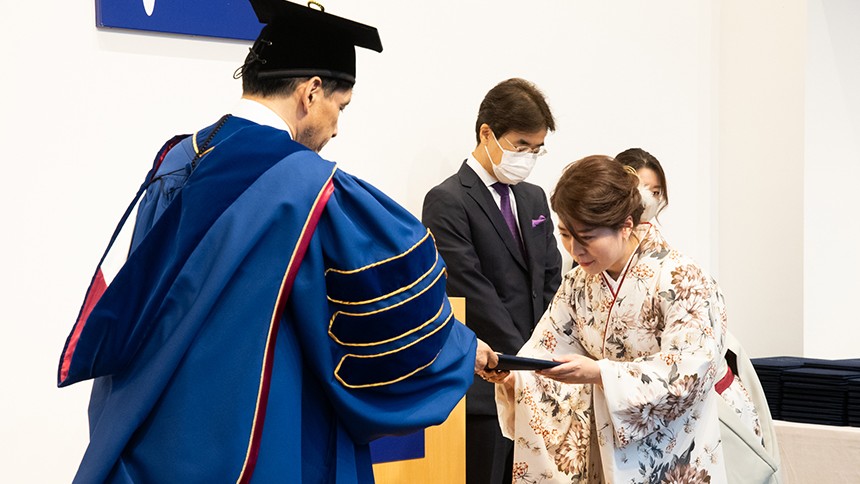 学位記授与の様子