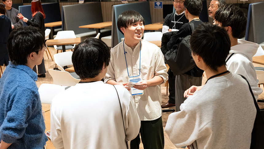 ファイナリストと参加者のネットワーキングタイム