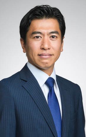 板倉　義彦