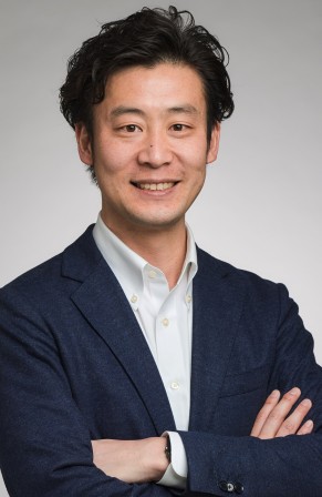 加藤　康行