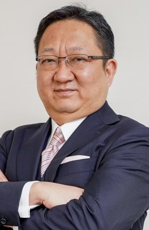 平康　慶浩