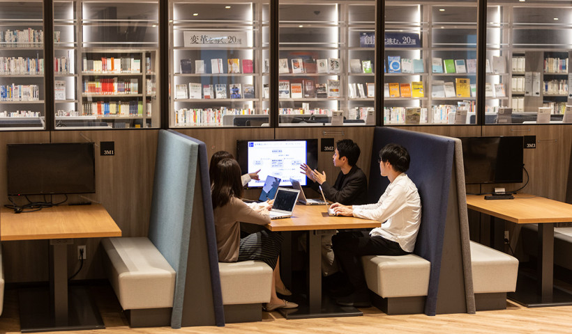 【GLOBIS Learning Insights】
「学び方」が変われば、成長スピードが変わる。
〜グロービスがケースメソッドと隔週の授業にこだわる理由とは？〜
