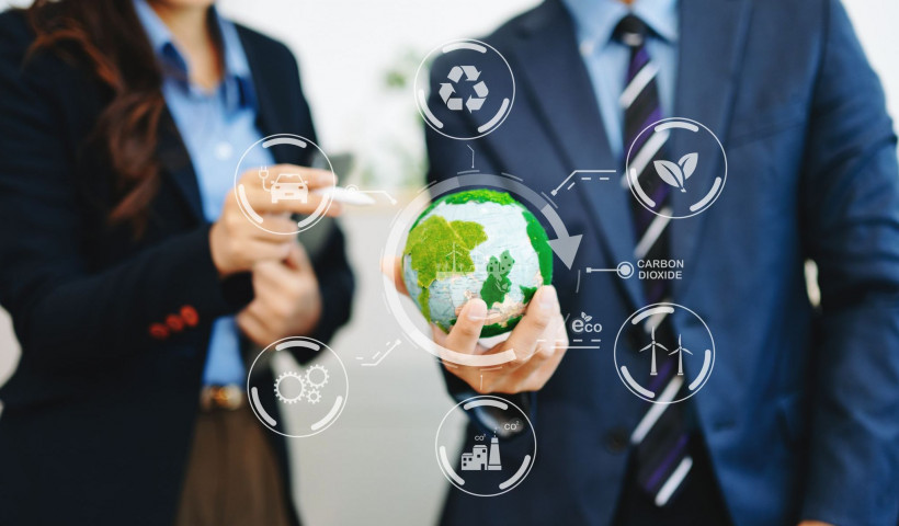 ESG経営とは何か簡単に解説、メリットや具体的事例・SDGsとの違い