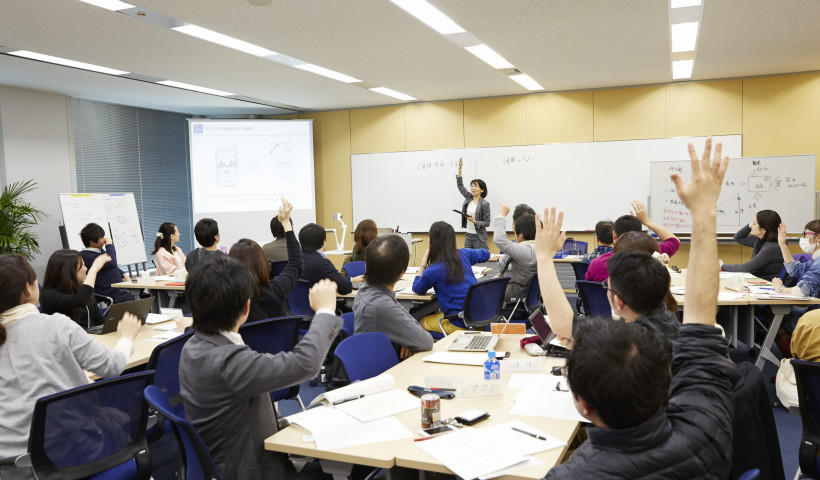 40代からのMBA入学で得たもの——キャリアチェンジ・昇進・社内変革の実例と活かし方