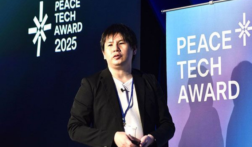 卒業生 佐々木 喬史さんが、ビジネスで平和をつくる「ピーステック」の可能性や、アワード創設のね...