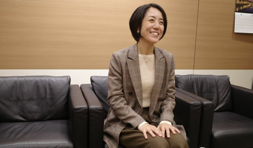 卒業生 岡野 美佳さんが、家庭内の無理解や育児の制約を乗り越え、キャリアを切り拓いた軌跡を語る...