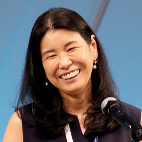 山岡朝子さん