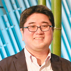 大杉泰弘さん