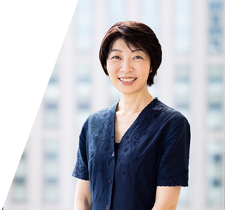 根尾 暁子さん