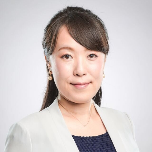 御代 貴子